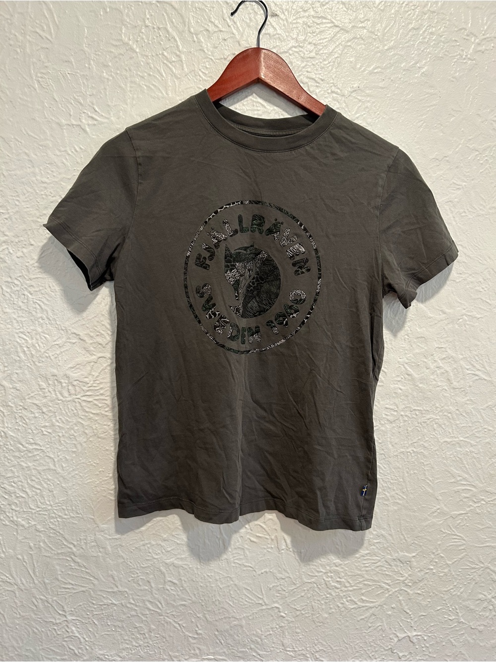 Fjallraven Olive Green Logo Short Sleeve Tee